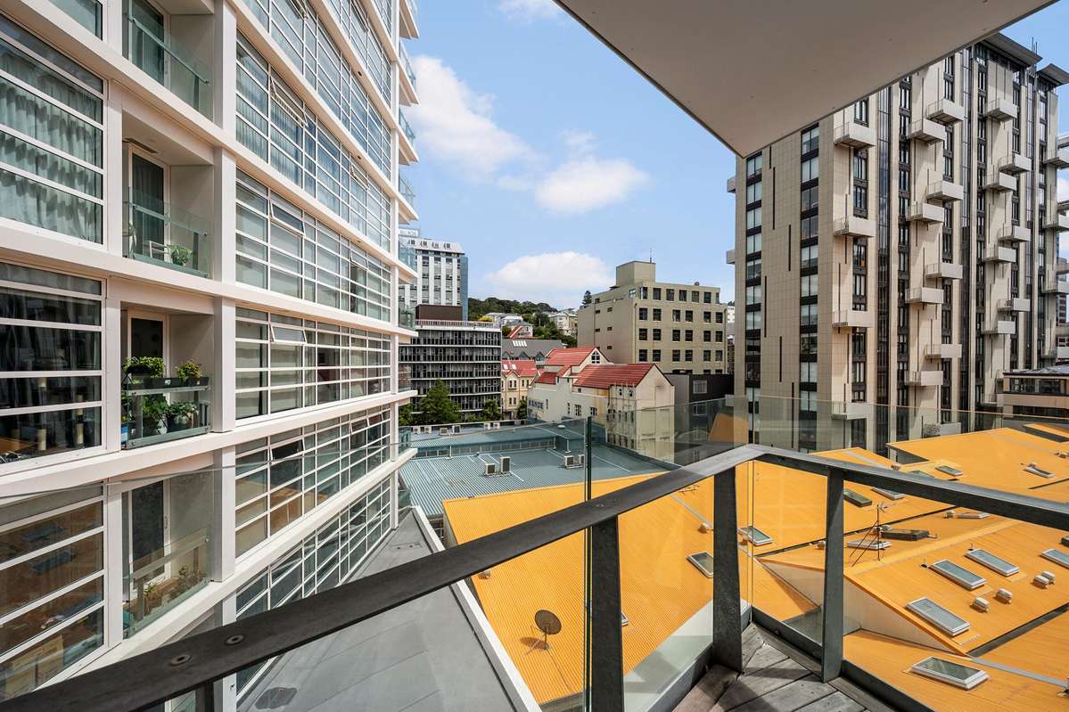 E606/160 Victoria Street_3