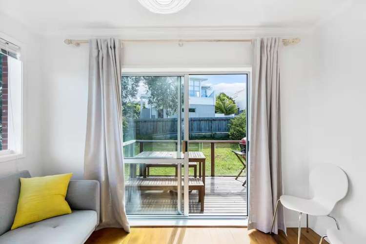 3/4 Beach Road Castor Bay_22