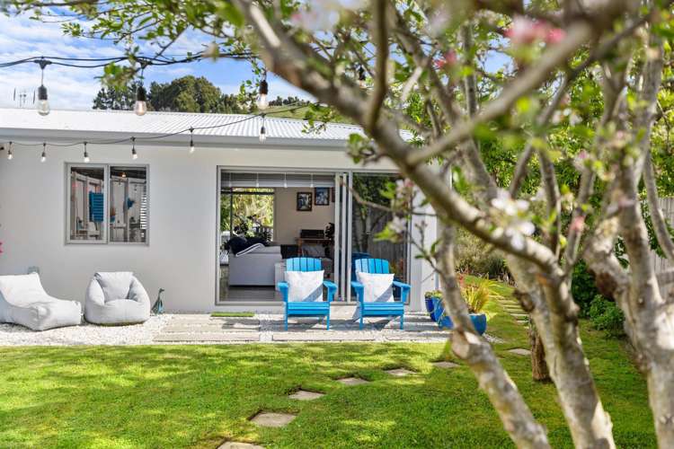 66 Falcon Drive Welcome Bay_12