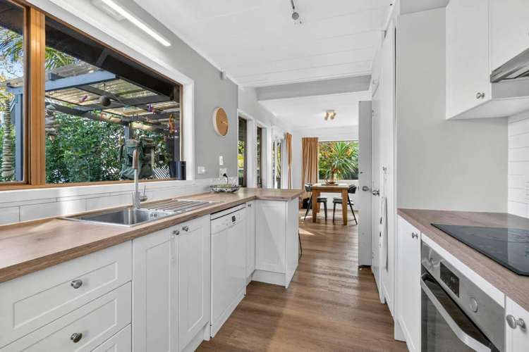 2/143 Balmain Road Birkenhead_5