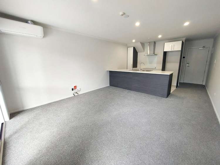 107/124 Commerce Street 1067_6