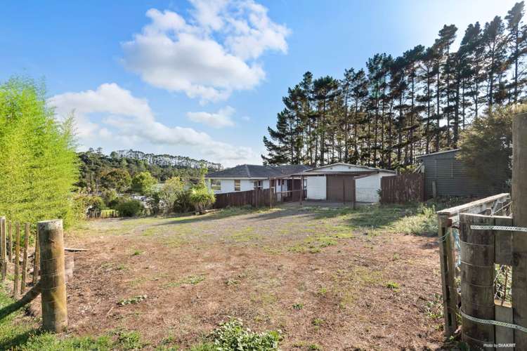 2 Gum Road Henderson Valley_1