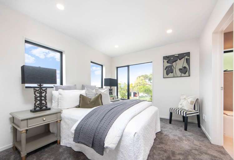 7A Hewlett Road Massey_10