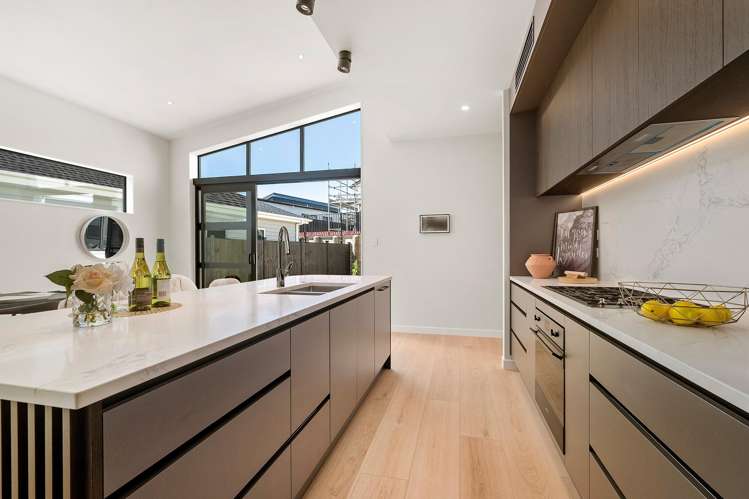 32 Tipu Crescent Milldale_7