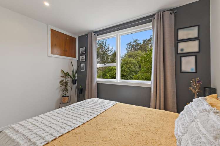 9a Esher Place Saint Martins_17