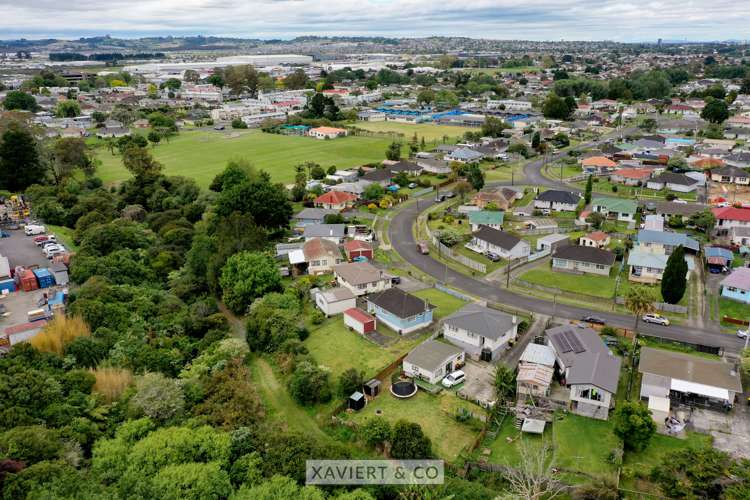 19 Antrim Crescent Otara_14