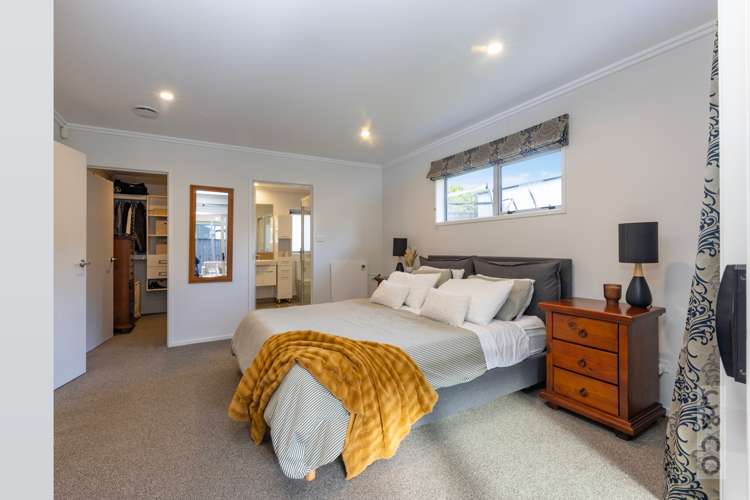 38 Maude Street Riverhead_23