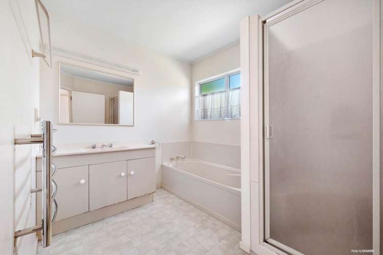 2 Lorena Place West Harbour_10