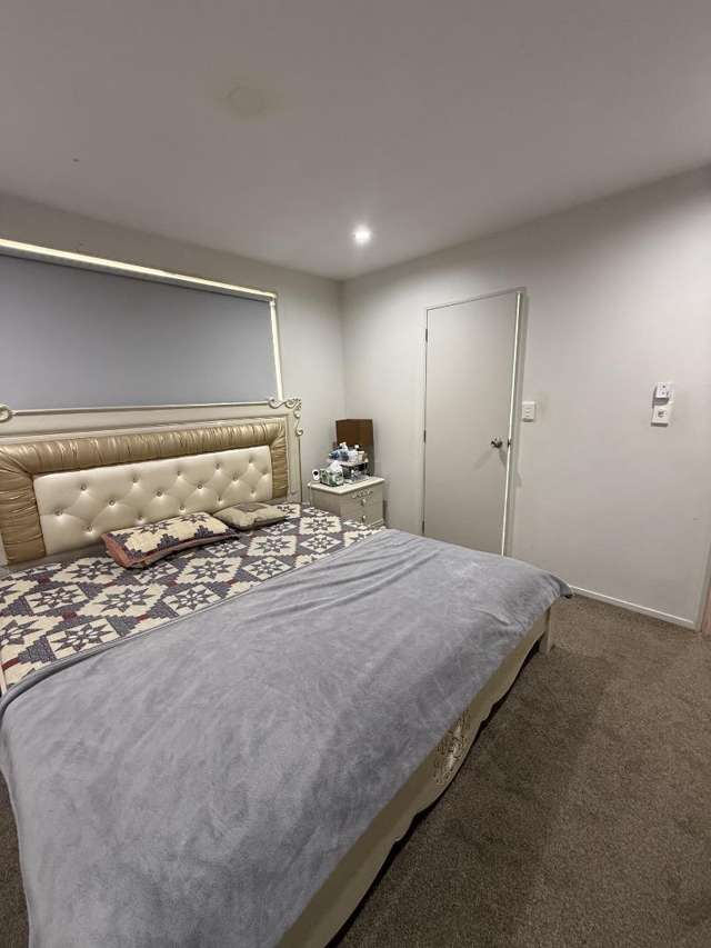 61 Woodbank Drive Glen Eden_3