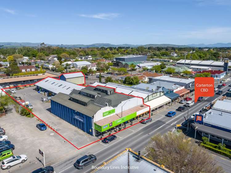 66-80 High Street North Carterton_37