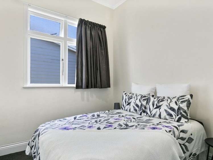 2 Luxford Street Berhampore_9