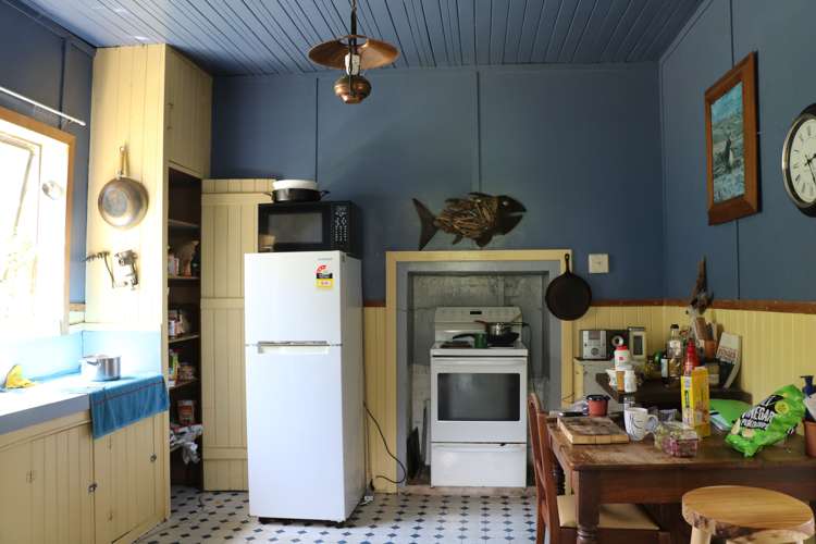 14 Rata Street Kaka Point_3