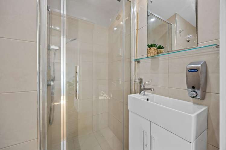 12 Tomuri Place Mount Wellington_19