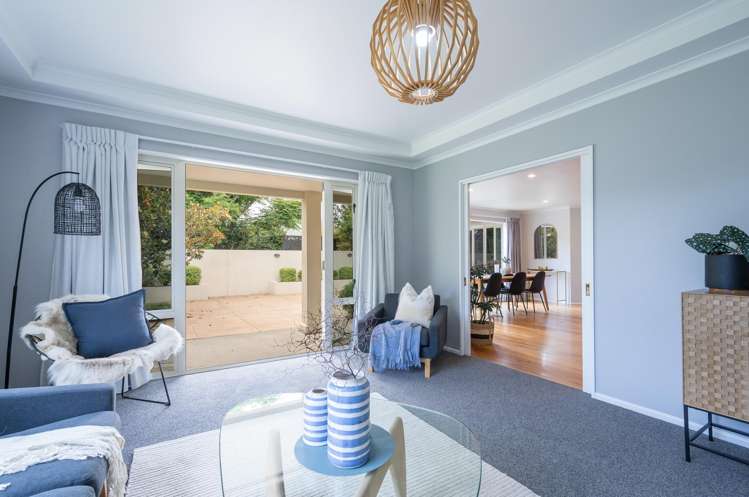 18 Standish Place Stoke_11