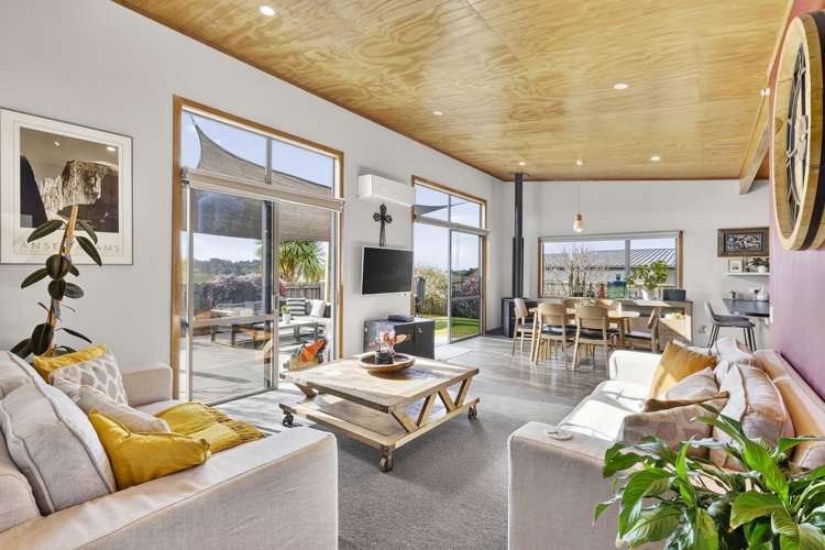 31 Les Wakefield Road Mapua_1