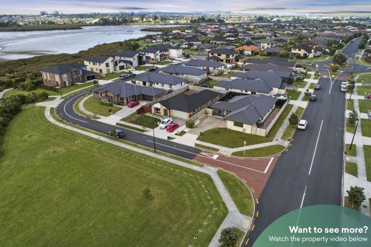 14 Iwinuku Crescent Wattle Downs_19