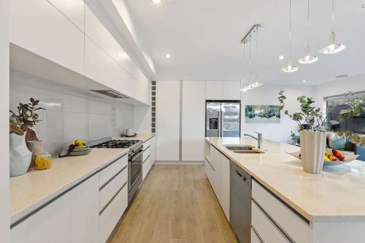 53 Beachwood Drive Hatfields Beach_12