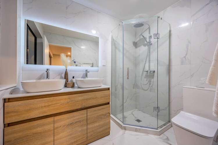 27A Kyle Road Greenhithe_35