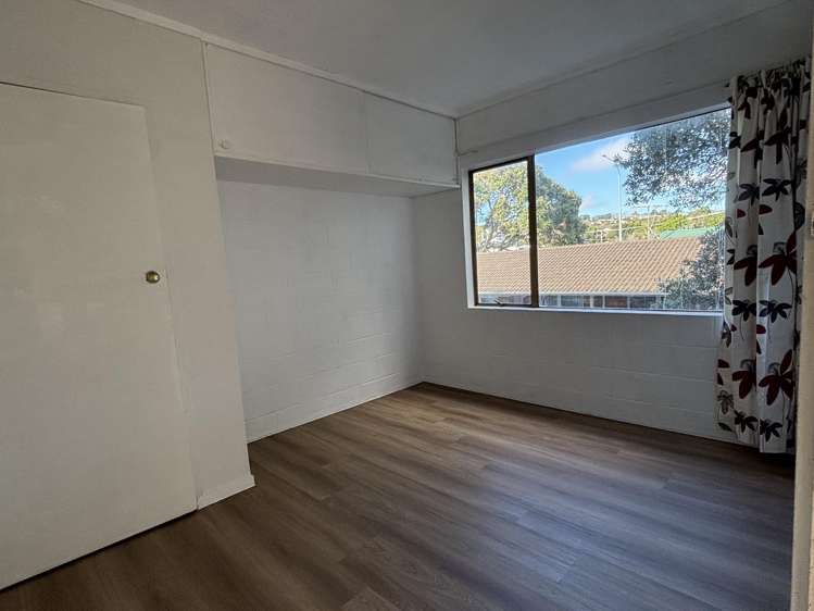 9/762 Beach Rd Browns Bay_7