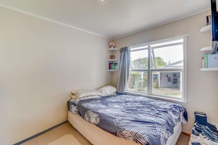 20 Staverton Crescent Mangere_8