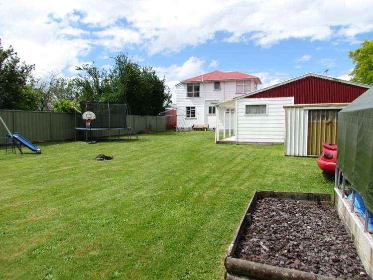 2 Iorns Street Masterton_21