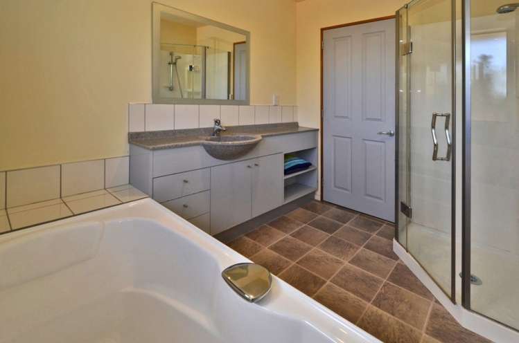 3 Brooker Place Kirwee_12