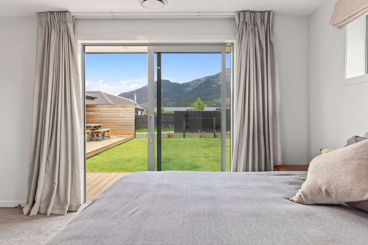 9 Brewster Crescent Lake Hawea_9