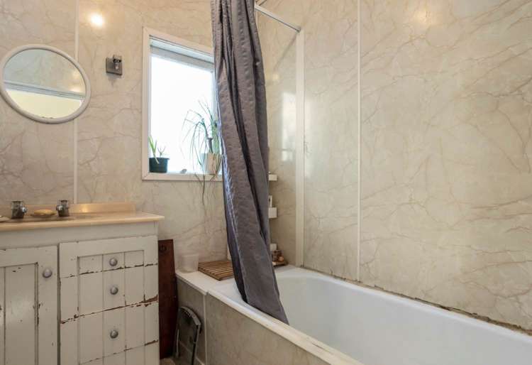 35 Arawa Street New Lynn_7