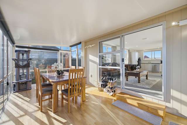 2/7 Ontario Place Wainoni_1