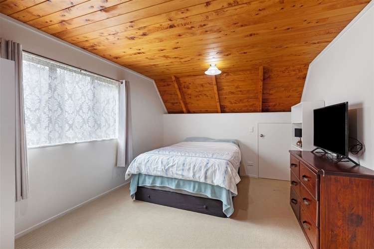 9a James Cook Drive Welcome Bay_13