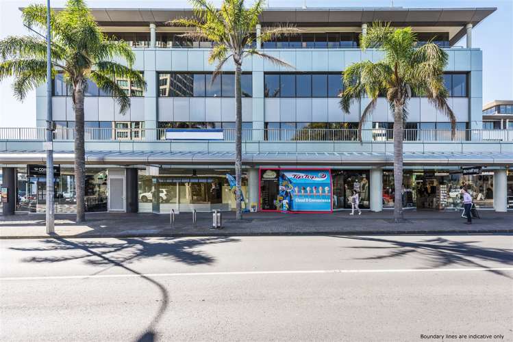 Shop 4/1-7 The Strand_0