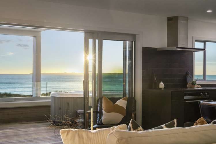 357b Oceanbeach Road Road Mount Maunganui_1