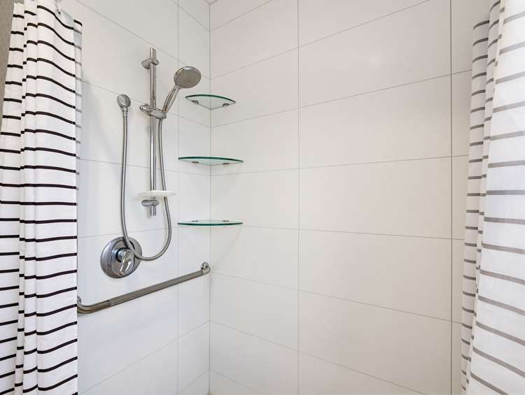 12 Raekura Place Redcliffs_17