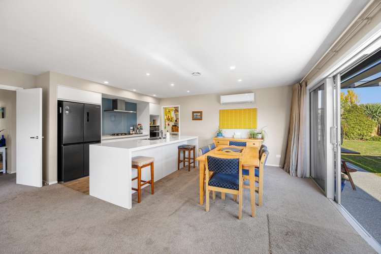 4 Kingfisher Crescent Albert Town_6