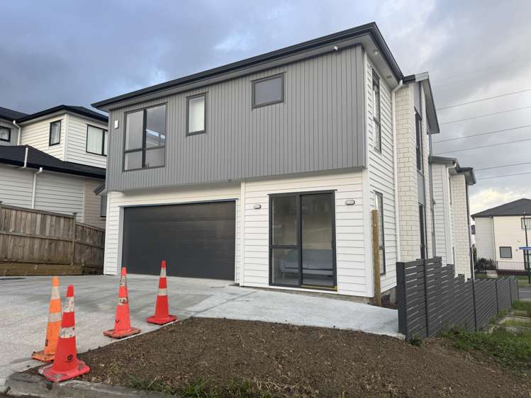 78 Koromeke Street Flat Bush_5