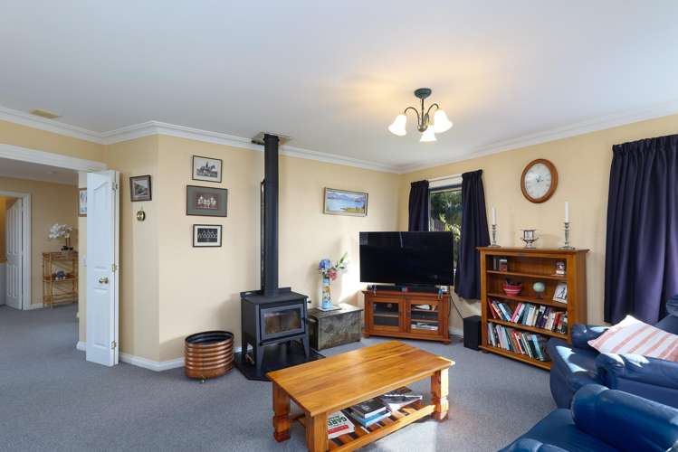 11 Idesia Grove Richmond_5