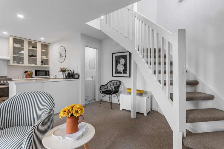 1/142 Rugby Street Merivale_8