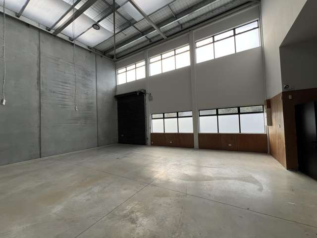 Unit 1/5 School Road Kaiwharawhara_1