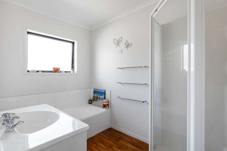 10 Mckenzie Place Rototuna North_17