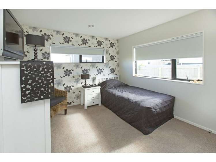 114 Voyager Drive 2267_11