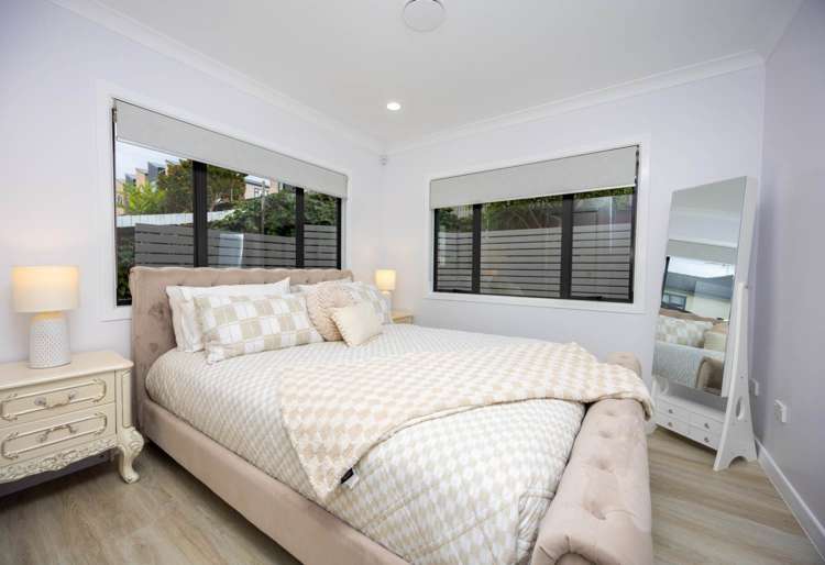 Saralee Drive Manurewa_10