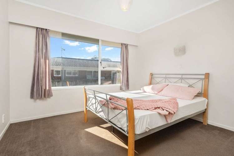 69A Hepburn Road Glendene_6