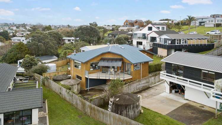 17b East Avenue Manly_13