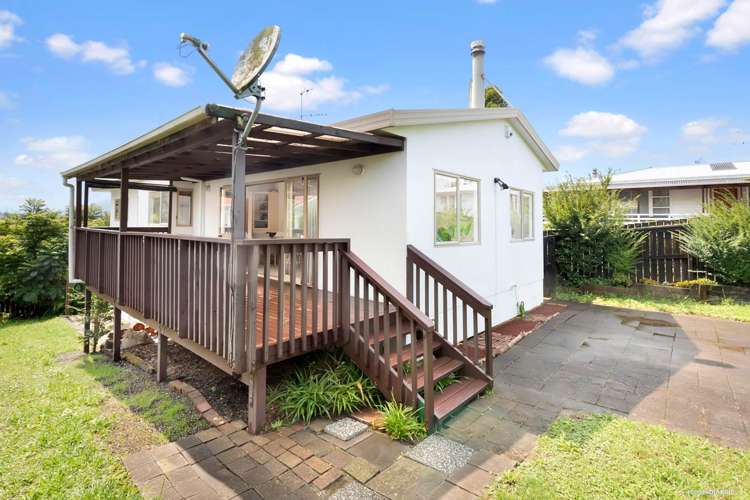 2/213 Rangatira Road Beach Haven_14