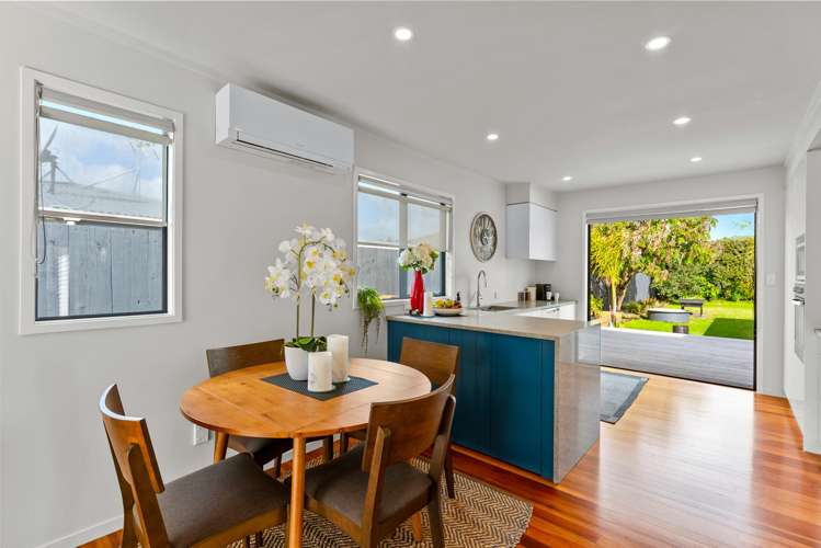 9 Grainger Road Te Atatu South_14