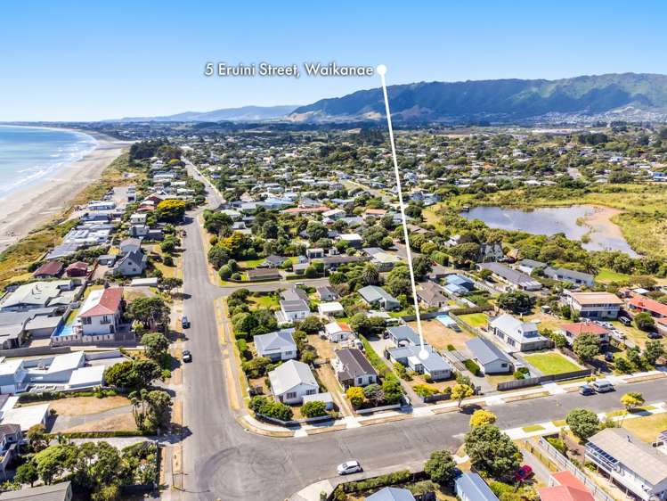 5 Eruini Street Waikanae Beach_13