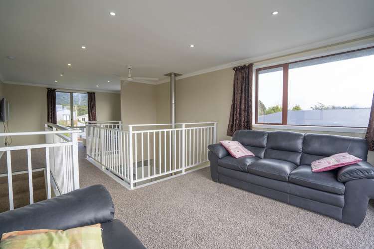 23 Motu-Au Close Manapouri_24