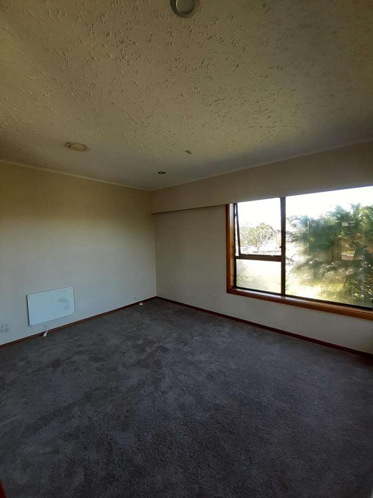 16 Vardon Crescent 1533_7