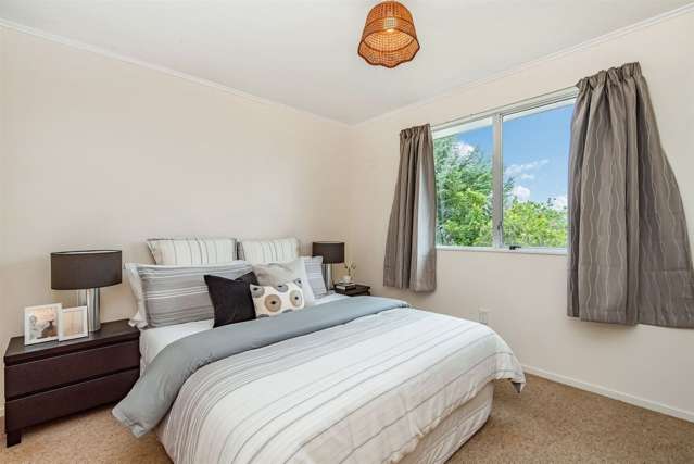 9 Tesla Place Totara Vale_4