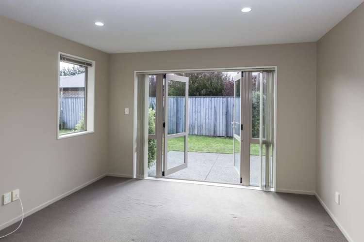 59 Birkdale Drive Shirley_12